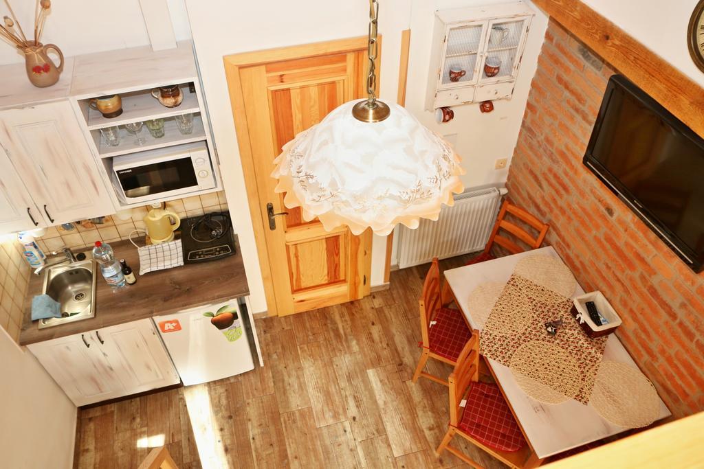 Apartments Emma Červená Voda Extérieur photo